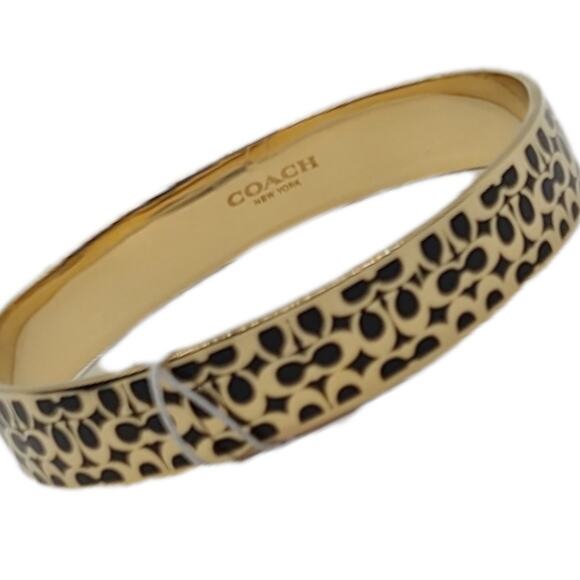 COACH .. Save up to 70% off .. Send me your Bundles - Picture 5 of 9